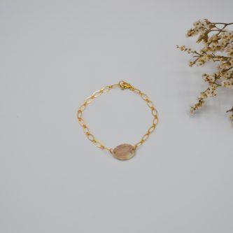 ROSA | Bracelet chaîne gold filled or recyclé pierre taillé ovale marbre rose clair veiné de Vagli Alpes Apuanes de Toscane